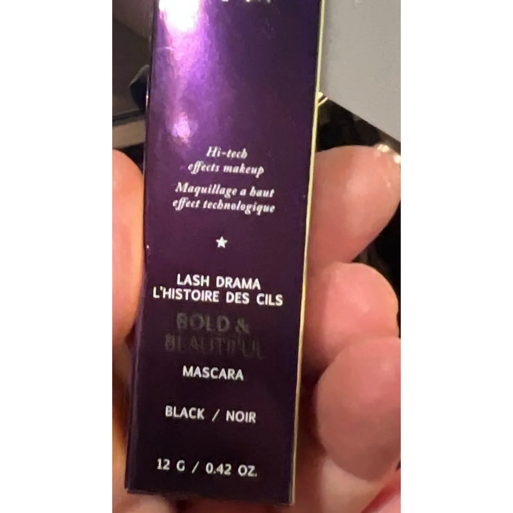 New Westmore Beauty Bold & Beautiful Mascara